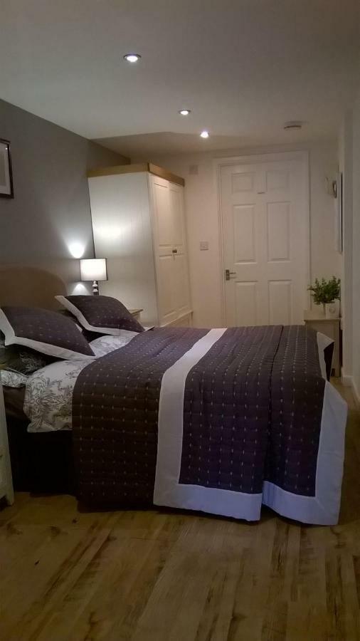 Holly House Bed And Breakfast And Apartments Hereford Zewnętrze zdjęcie